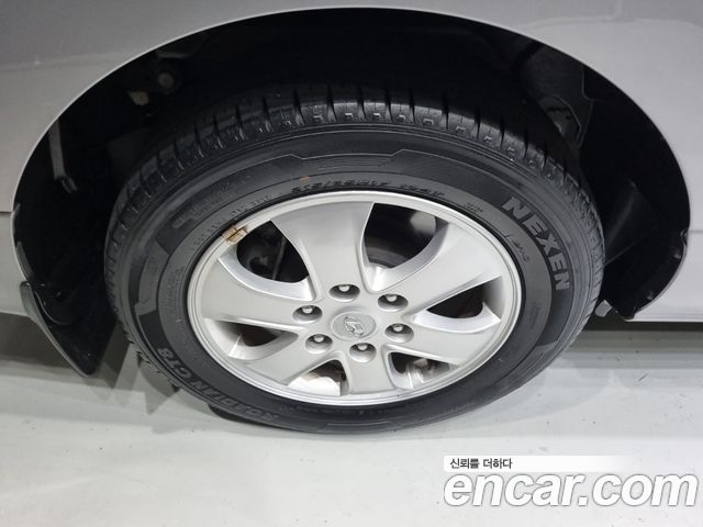 Hyundai Grand Starex Camper LPi 2020 — фото 18