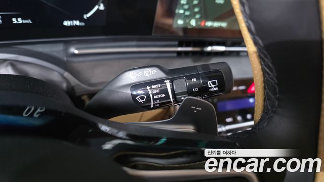 Kia Carnival (IV) Gasoline 7-Seater Signature 2023 — фото 29