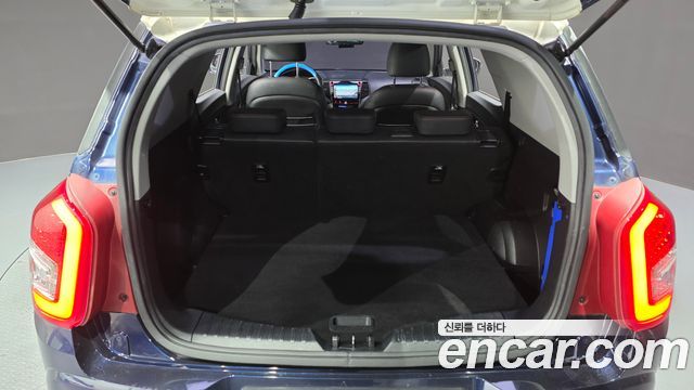 KG Mobility (SsangYong) Tivoli Air Diesel IX 2WD 2018 — фото 18