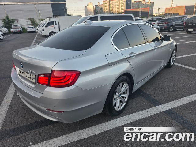 BMW 5 Series (F10) 520d 2011 — фото 4