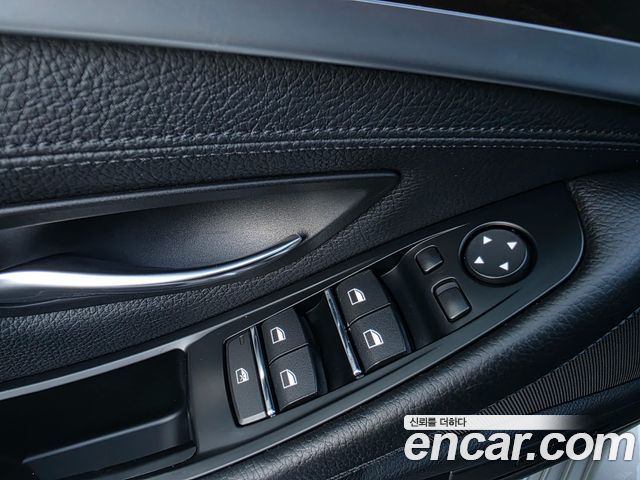 BMW 5 Series (F10) 520d 2011 — фото 18