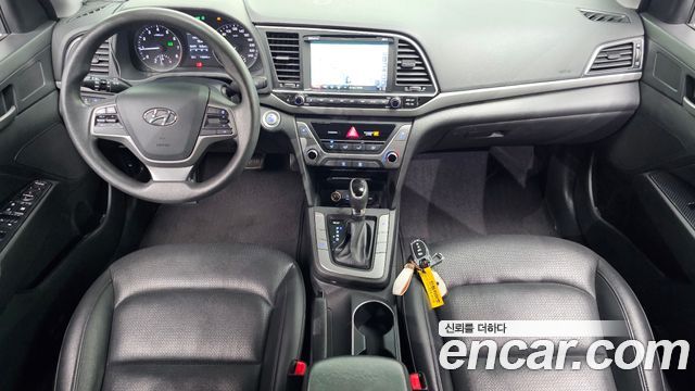 Hyundai Avante (AD) 1.6 GDI Value Plus 2017 — фото 7