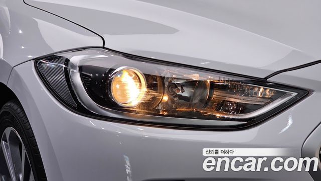 Hyundai Avante (AD) 1.6 GDI Value Plus 2017 — фото 22