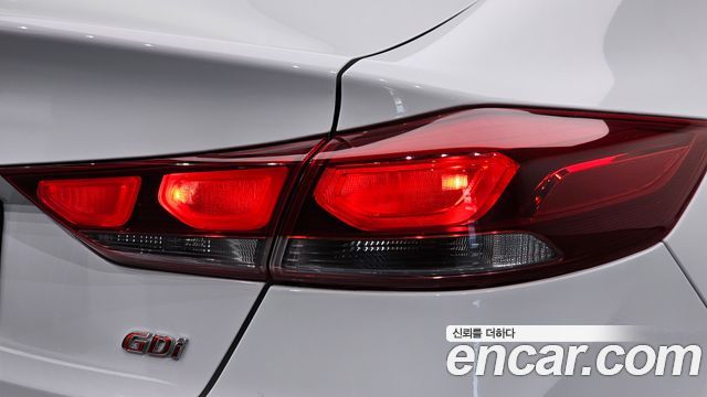 Hyundai Avante (AD) 1.6 GDI Value Plus 2017 — фото 23