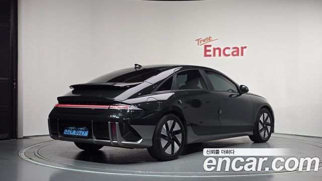Hyundai Ioniq 6 Long Range AWD Exclusive 2023 — фото 2