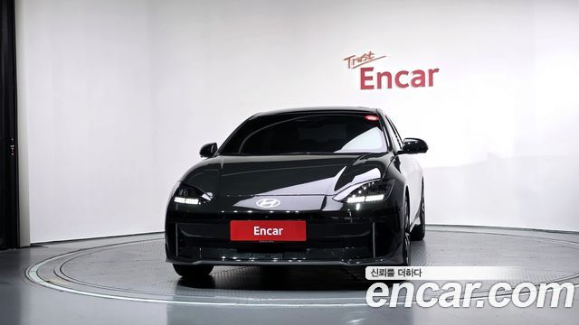Hyundai Ioniq 6 Long Range Exclusive + 2023 — фото 3