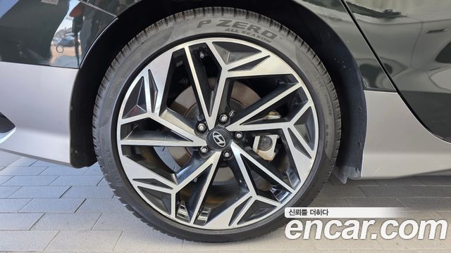 Hyundai Ioniq 6 Long Range Exclusive + 2023 — фото 5