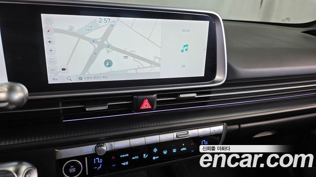 Hyundai Ioniq 6 Long Range Exclusive + 2023 — фото 13