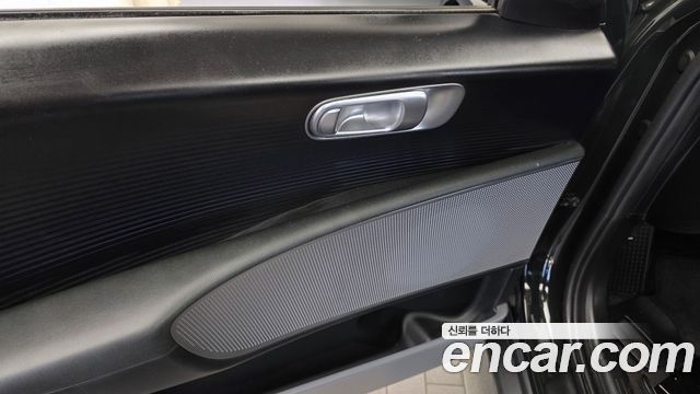 Hyundai Ioniq 6 Long Range Exclusive + 2023 — фото 33