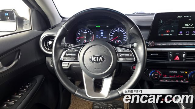Kia K3 Luxury 2019 — фото 13