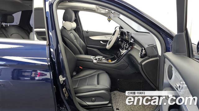 Mercedes-Benz GLC-Class (X253) GLC220 d 4MATIC 2018 — фото 11