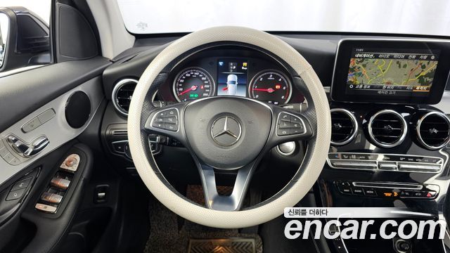 Mercedes-Benz GLC-Class (X253) GLC220 d 4MATIC 2018 — фото 13