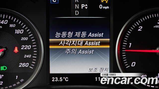 Mercedes-Benz GLC-Class (X253) GLC220 d 4MATIC 2018 — фото 16