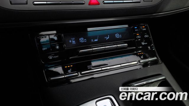 Hyundai Grandeur (IG) 2.5 Premium 2020 — фото 31