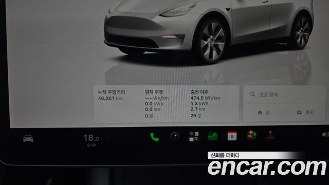 Tesla Model Y Long Range AWD 2022 — фото 8