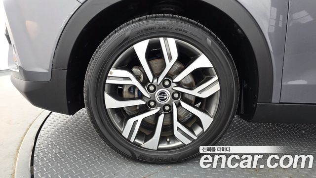 KG Mobility (SsangYong) Tivoli Armor Diesel VX 2WD 2018 — фото 5