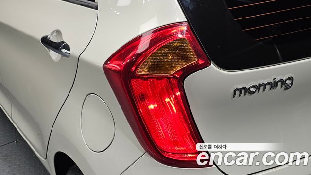 Kia Morning Deluxe Trendy 2015 — фото 23