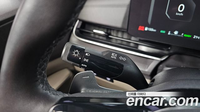 Kia Carnival (IV) HEV 9 seater Prestige 2024 — фото 20
