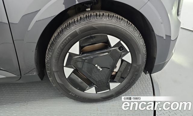 Kia Carnival (IV) HEV 9 seater Prestige 2024 — фото 21