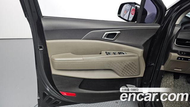 Kia Carnival (IV) HEV 9 seater Prestige 2024 — фото 24