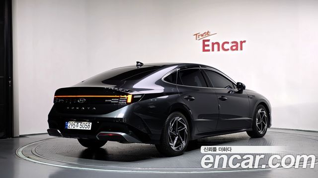 Hyundai Sonata The Edge (DN8) 2.0 Exclusive 2024 — фото 2