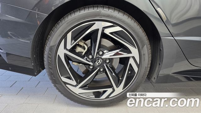 Hyundai Sonata The Edge (DN8) 2.0 Exclusive 2024 — фото 5