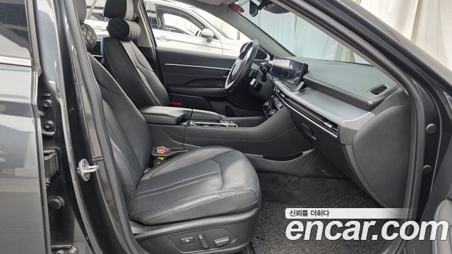 Hyundai Sonata The Edge (DN8) 2.0 Exclusive 2024 — фото 11