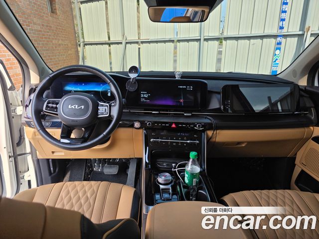 Kia Carnival (IV) Gasoline 9-seater Limousine(Special vehicle) 2023 — фото 10