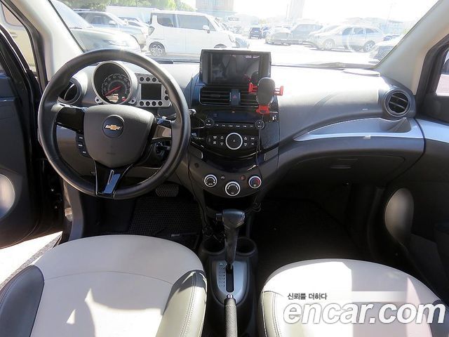 Chevrolet Spark Stripe Edition 2012 — фото 7