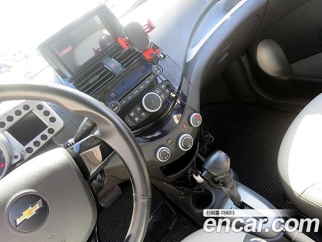 Chevrolet Spark Stripe Edition 2012 — фото 9