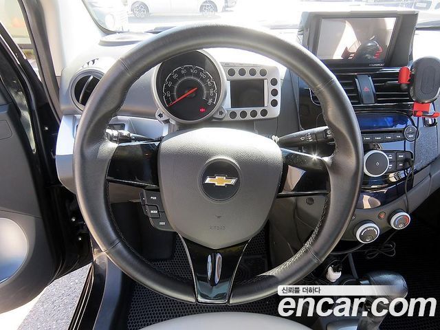 Chevrolet Spark Stripe Edition 2012 — фото 16