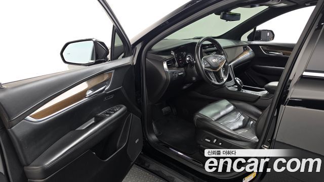 Cadillac XT5 3.6 Platinum 2018 — фото 10