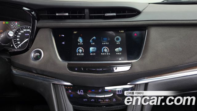 Cadillac XT5 3.6 Platinum 2018 — фото 17