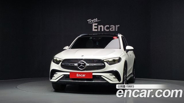 Mercedes-Benz GLC-Class (X254) GLC300 4MATIC AMG Line 2023 — фото 3