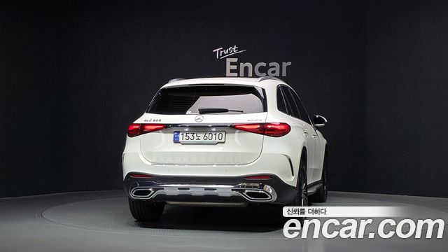 Mercedes-Benz GLC-Class (X254) GLC300 4MATIC AMG Line 2023 — фото 4