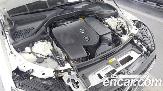 Mercedes-Benz GLC-Class (X254) GLC300 4MATIC AMG Line 2023 — фото 6