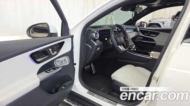 Mercedes-Benz GLC-Class (X254) GLC300 4MATIC AMG Line 2023 — фото 10