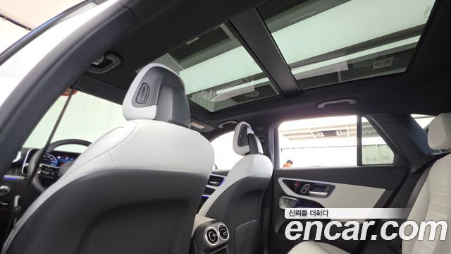 Mercedes-Benz GLC-Class (X254) GLC300 4MATIC AMG Line 2023 — фото 22