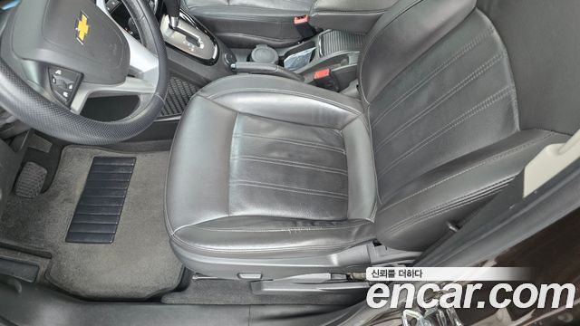 Chevrolet Orlando 2.0 Diesel LTZ Premium 2013 — фото 17