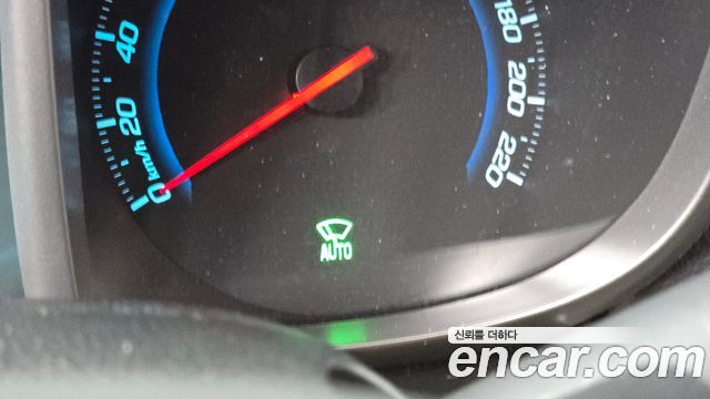 Chevrolet Orlando 2.0 Diesel LTZ Premium 2013 — фото 30