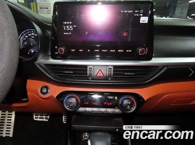 Kia K3 (II) 1.6 signature 2023 — фото 15