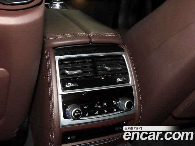 BMW 7 Series (G11) 740Li xDrive M Sport Package 2018 — фото 19