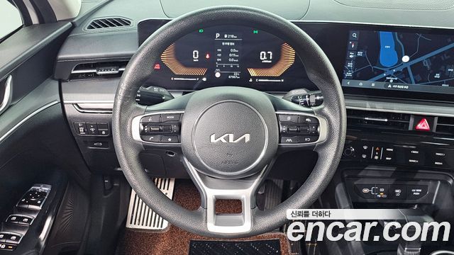 Kia K5 (III) 2.0 LPi(Rent) Trendy 2025 — фото 15