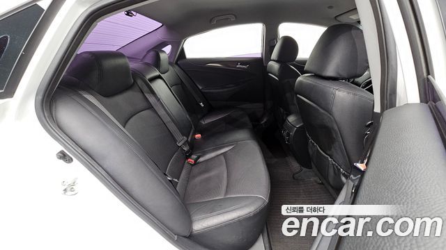 Hyundai Sonata The Brilliant CVVL Smart 2013 — фото 12