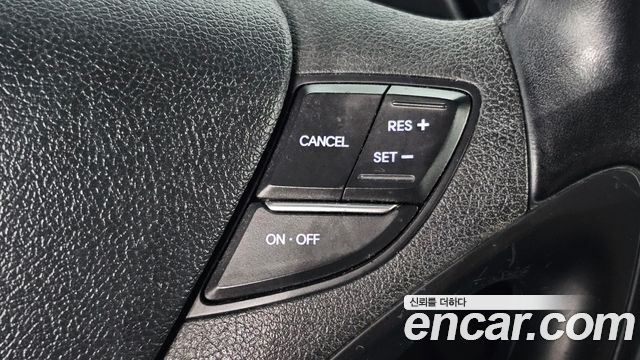 Hyundai Sonata The Brilliant CVVL Smart 2013 — фото 18