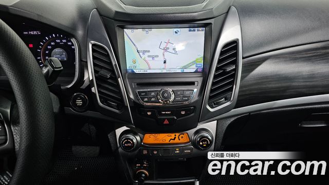 KG Mobility (SsangYong) Korando C 2.0 CVT 4WD Deluxe 2014 — фото 27