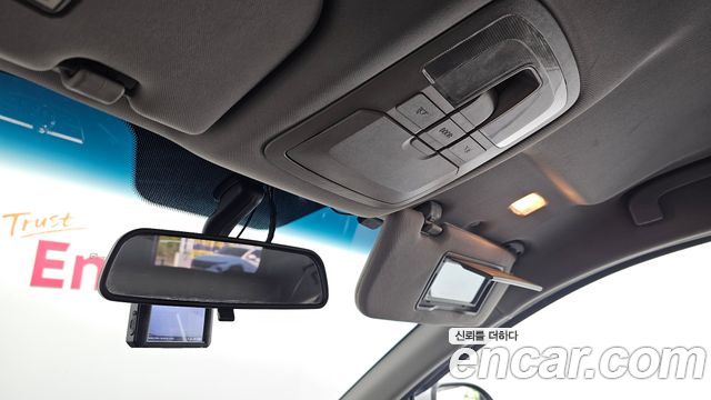 KG Mobility (SsangYong) Korando C 2.0 CVT 4WD Deluxe 2014 — фото 30