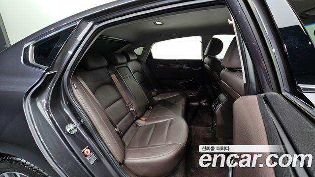 Kia K7 2.4 GDI Limited 2017 — фото 12