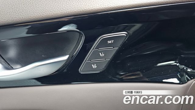 Kia K7 2.4 GDI Limited 2017 — фото 14