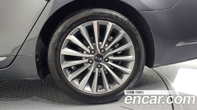 Kia K7 2.4 GDI Limited 2017 — фото 21
